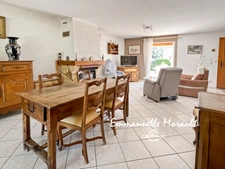 Maison de plain-pied à vendre 4 pièces BAGNOLS EN FORET (83)