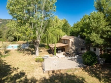 Authentique bergerie rénovée à vendre, 7 pièces, BAGNOLS EN FORET (83)