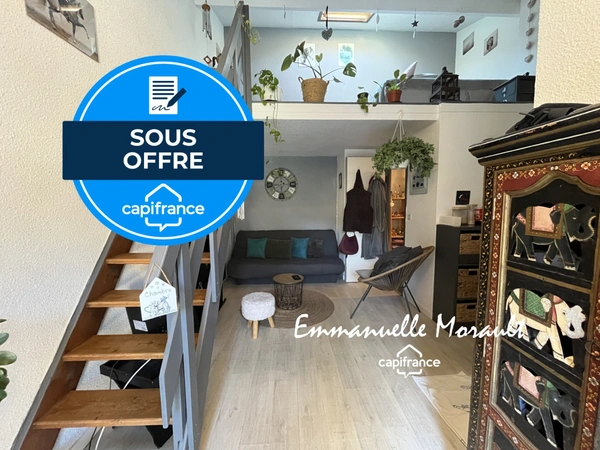 Mazet avec jardin à vendre  BAGNOLS EN FORET (83)