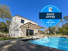 Villa contemporaine à vendre 4 pièces BAGNOLS EN FORET (83)