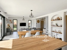 Villa contemporaine à vendre 4 pièces BAGNOLS EN FORET (83)