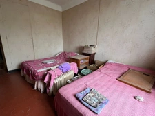Appartement à vendre 5 pièces avec grand grenier à BAGNOLS EN FORET (83)