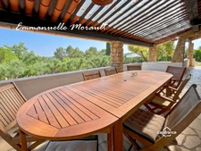 Property for sale 8 rooms with swimming pool and large park in BAGNOLS EN FORET (83)