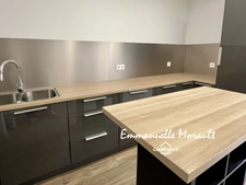 Maison de village 4 pièces avec terrasse à vendre BAGNOLS EN FORET (83)