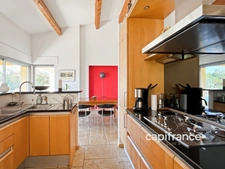 Villa contemporaine avec piscine à vendre SEILLANS (83)