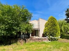 Maison de campagne à rénover 4 pièces BAGNOLS EN FORET (83)
