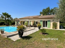 VILLA à vendre 5 pièces BAGNOLS EN FORET (83)