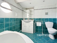 Villa provençale 4 chambres avec piscine BAGNOLS EN FORET (83)