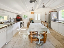 Authentique bergerie rénovée à vendre, 7 pièces, BAGNOLS EN FORET (83)