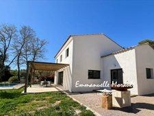 Villa contemporaine à vendre 4 pièces BAGNOLS EN FORET (83)