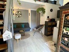 Mazet avec jardin à vendre  BAGNOLS EN FORET (83)