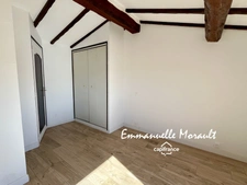 Maison de village 4 pièces avec terrasse à vendre BAGNOLS EN FORET (83)