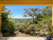 Villa contemporaine avec piscine à vendre SEILLANS (83)