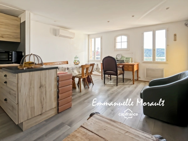Appartement à vendre 2 pièces BAGNOLS EN FORET (83)