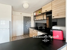 Appartement à vendre 2 pièces BAGNOLS EN FORET (83)