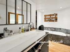 Propriété de caractère 6 pièces 176 m2 à CLAVIERS (83)