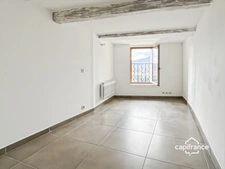 Appartement de charme 4 pièces avec terrasses et vue exceptionnelle à FAYENCE (83)