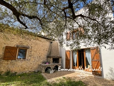 Propriété de caractère 6 pièces 176 m2 à CLAVIERS (83)