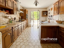 Villa à vendre 7 pièces avec piscine à BAGNOLS EN FORET (83)