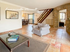 Property for sale 8 rooms with swimming pool and large park in BAGNOLS EN FORET (83)