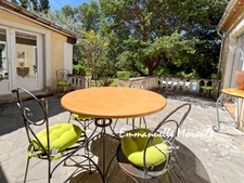 Villa provençale de plain-pied avec 4 chambres et piscine à Bagnols-en-Forêt
