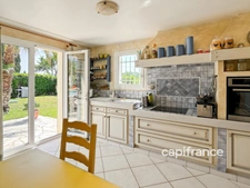 VILLA à vendre 5 pièces BAGNOLS EN FORET (83)