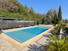 Villa de charme avec vue panoramique et piscine - 7 pièces - BAGNOLS EN FORET (83)