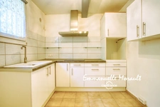Villa à vendre 7 pièces avec piscine à BAGNOLS EN FORET (83)