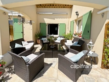 Villa provençale 4 chambres avec piscine BAGNOLS EN FORET (83)