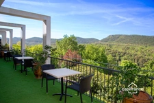 Charming guest house with swimming pool for sale in BAGNOLS EN FORET (83)