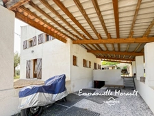 Propriété de caractère 6 pièces 176 m2 à CLAVIERS (83)