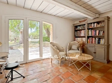 Authentic renovated sheepfold for sale, 7 rooms, BAGNOLS EN FORET (83)