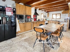 Propriété de caractère 6 pièces 176 m2 à CLAVIERS (83)