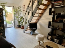 Mazet avec jardin à vendre  BAGNOLS EN FORET (83)
