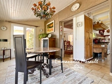 Villa provençale de plain-pied avec 4 chambres et piscine à Bagnols-en-Forêt