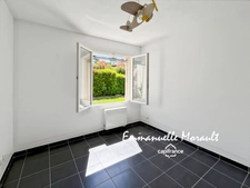Mazet de 64 m2 - 3 pièces avec jardin - à vendre à BAGNOLS EN FORET (83)