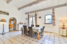 Bastide Provençale avec gîtes et chambres d'hôtes - 9 pièces BAGNOLS EN FORET (83)