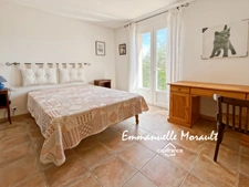 Maison de plain-pied 3 chambres à vendre à BAGNOLS EN FORET (83)