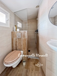 Appartement à vendre 2 pièces BAGNOLS EN FORET (83)