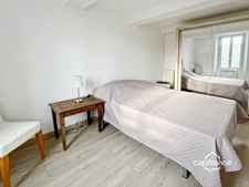Appartement T2 entièrement rénové à BAGNOLS EN FORET (83)