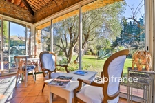 Bastide Provençale avec gîtes et chambres d'hôtes - 9 pièces BAGNOLS EN FORET (83)