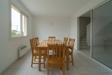 SOUS OFFRE - T3 TRIPLEX 95 m² HABITABLES – VUE MER 180° – CALME ABSOLU – JARDIN & TERRASSE – PARKING – BANDOL