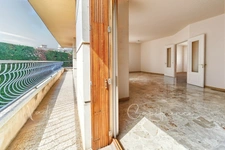 T4 of 105 m with cellar and garage in LA TORSE 