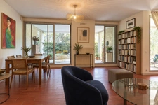 LES HAMEAUX DE LA TORSE – 96 M² EN REZ-DE-JARDIN AVEC TERRASSES - PISCINE - TOUT À PIED
