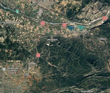 JOUQUES (13) – LARGE RENOVATED VILLAGE HOUSE – 215 M² – 4 BEDROOMS – PANORAMIC TERRACE