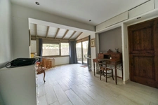 LASCOURS – MAISON FAMILIALE AVEC PISCINE, JARDIN EN RESTANQUES ET UNE VUE OMNIPRÉSENTE SUR LE GARLABAN