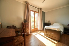 T3 de 65 m² – 2 chambres - cave de 11 m² - résidence sécurisée - accès facile A8 - quartier ST JEROME 