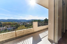 AIX-EN-PROVENCE SUD-EST-LA TORSE – APPARTEMENT DE 122 M², 4 CHAMBRES, TERRASSE ET VUE SUR LES COLLINES