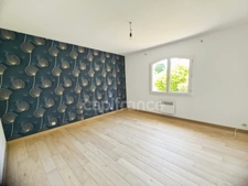 FOR SALE - ECHINGHEN - DETACHED HOUSE - SINGLE-LEVEL LIVING - 7 ROOMS - 172 M2 - 4 BEDROOMS - ENCLOSED GARDEN