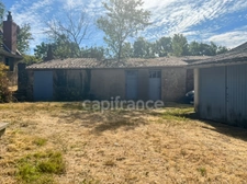 FOR SALE - MANINGHEN-HENNE – NEAR WIMEREUX - HOUSE TO RENOVATE - 1300 M2 PLOT, PART OF WHICH IS BUILDABLE 